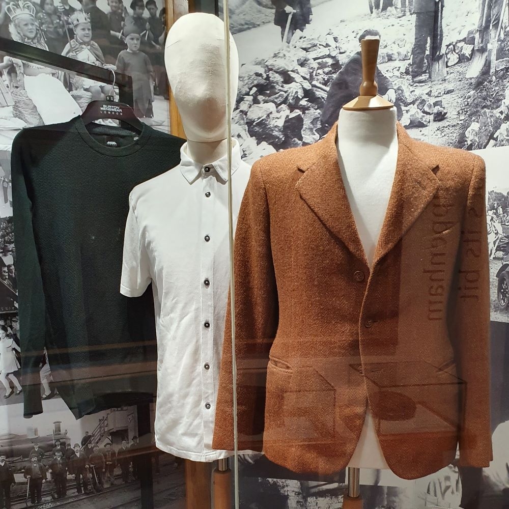 Collections & The Climate Crisis: Fast Fashion