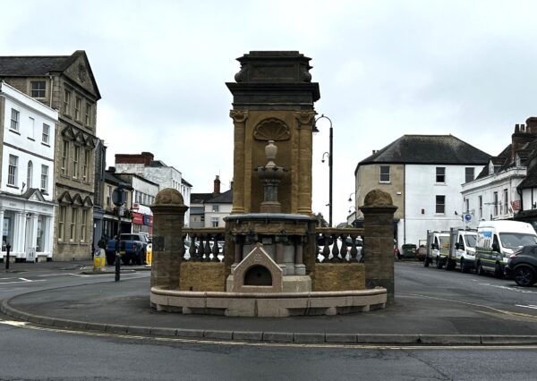 Memorial Photograph of the war memorial in Chippenham